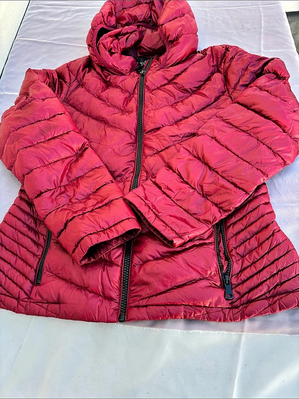 Calvin Klein Packable Down Puffer Jacket red XL